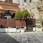 Mezza Torre Bed and Breakfast