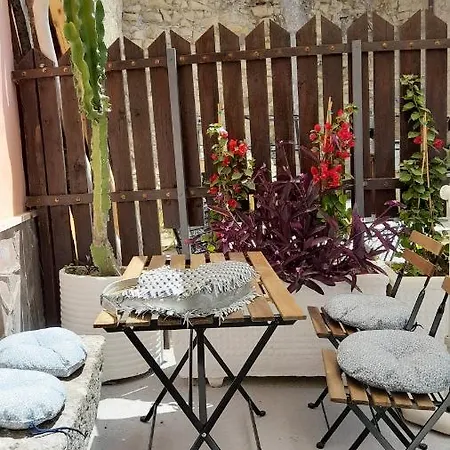 Mezza Torre Bed & Breakfast