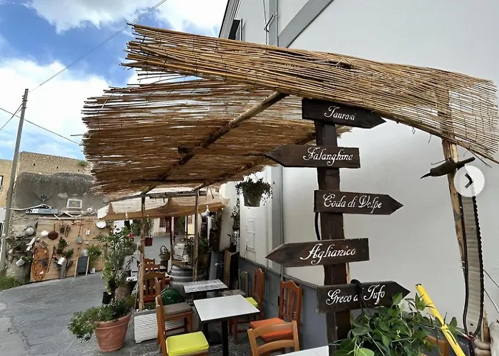 Mezza Torre Frühstückspension Procida