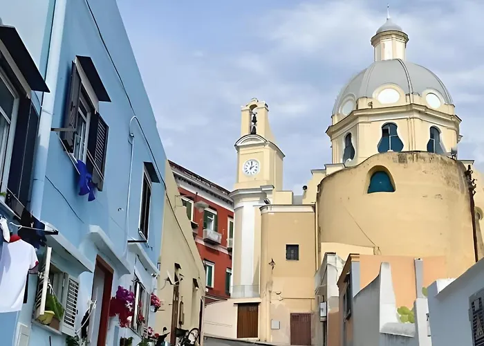 Mezza Torre 4* Procida